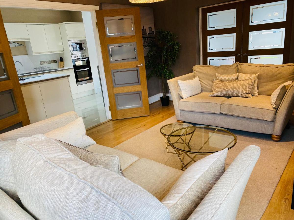 فيلا Mayors House Ideal For Groups & Business بيتربرو المظهر الخارجي الصورة